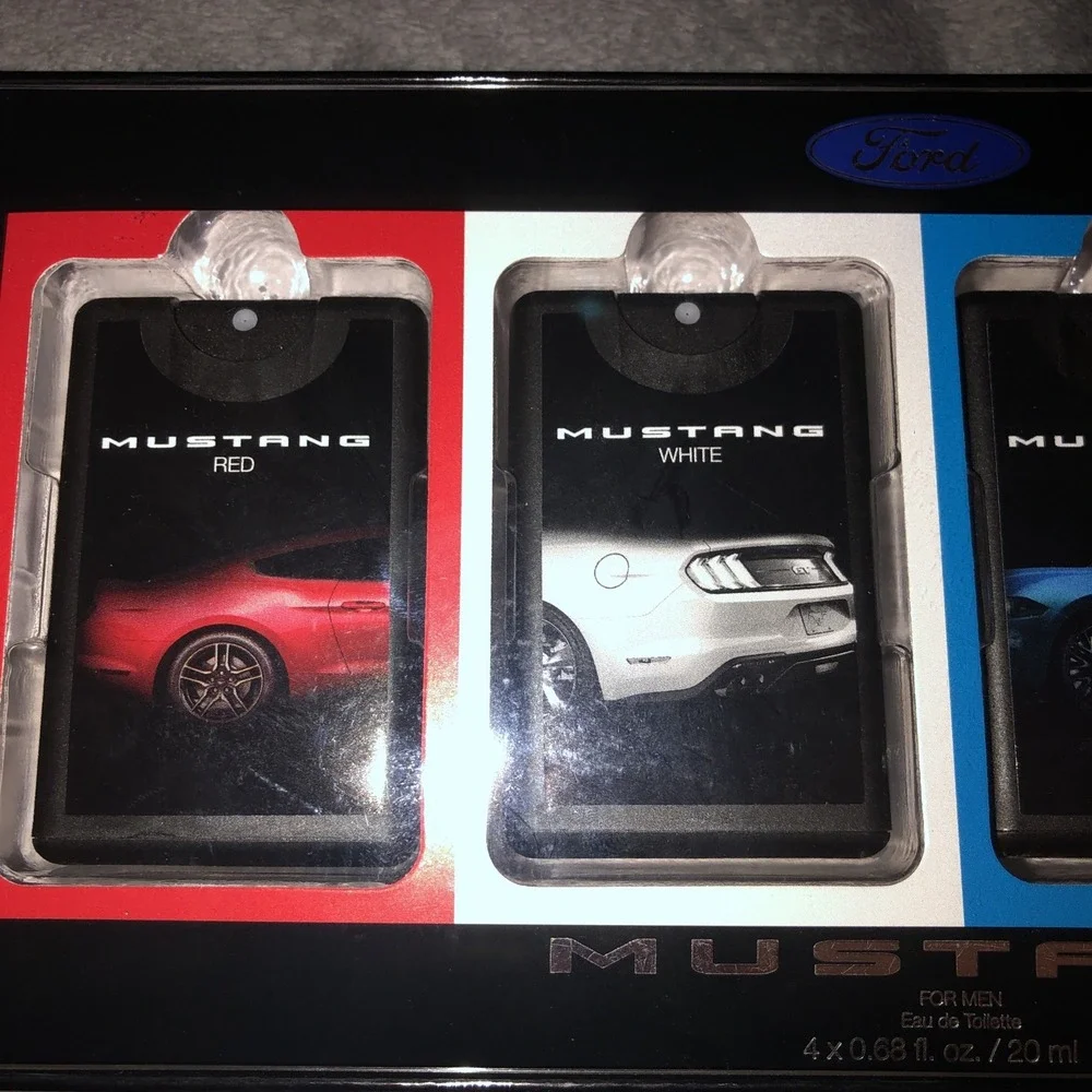 The Ford Mustang Fragrance Gift Set 4 x 0.68 fl oz Eau De Toilette For Men. NIB!